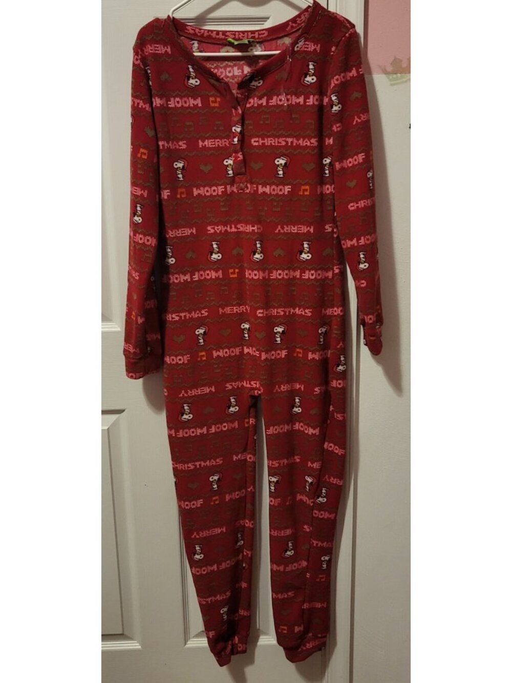 Peanut Snoopy Christmas One Piece Pajama Red & Green Size XL Long Sleeve NWOT